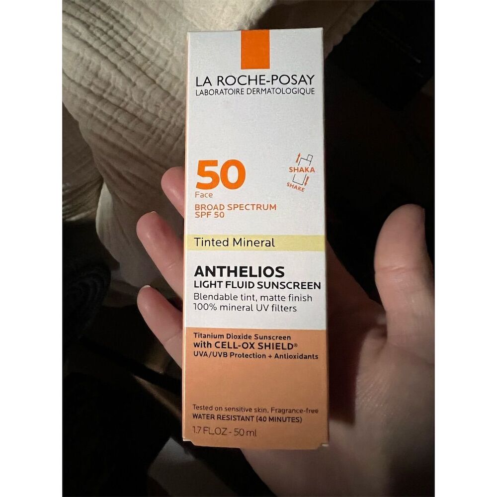 La Roche-Posay Anthelios Tinted Mineral Sunscreen SPF 50 1.7 fl oz